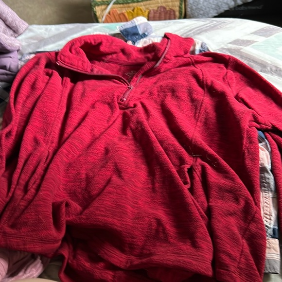 Sweater - Picture 1 of 1